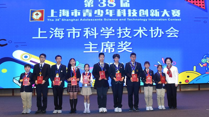 智能客服自动回复机器人：价格背后的价值考量**